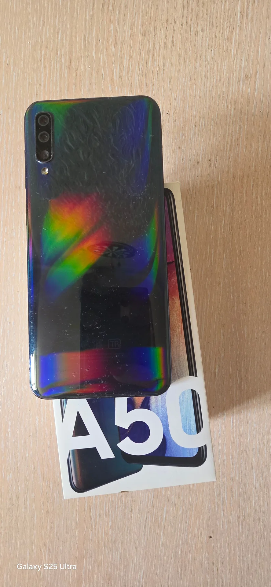 Телефон Samsung A50 - миниатюра 2