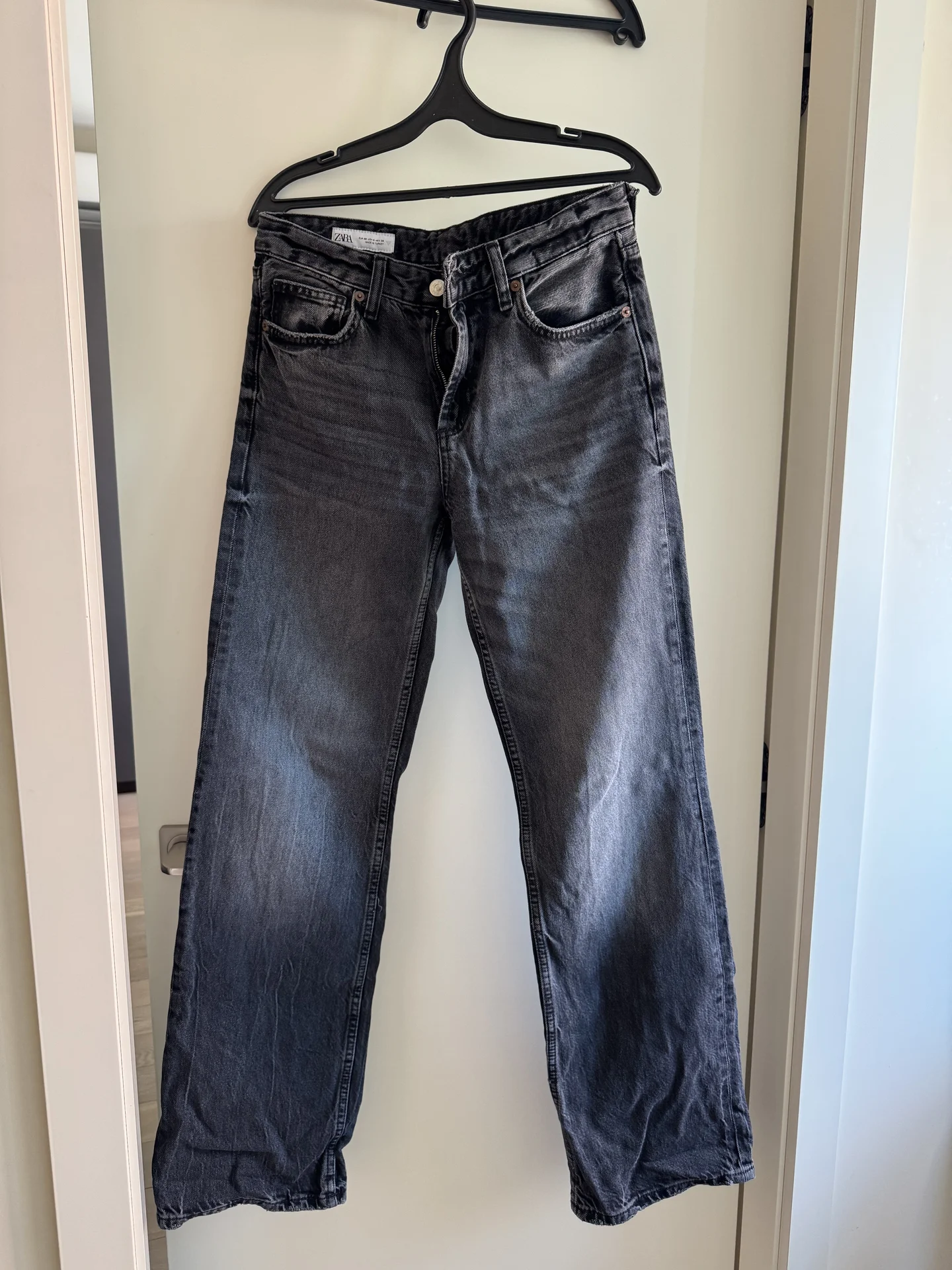 Джинсы Zara размер 36, 2 пары - миниатюра 2