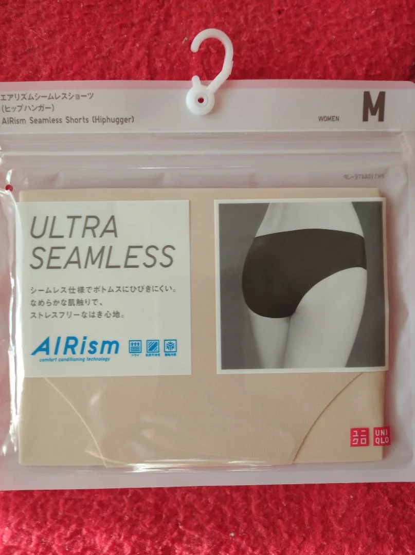 Uniqlo бесшовные трусики М из Японии - изображение 1