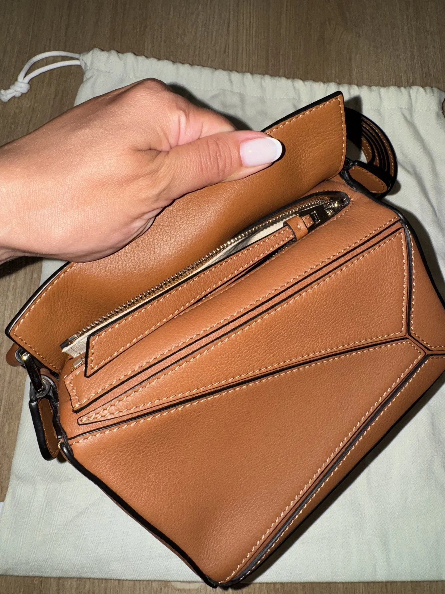 Новая сумка Loewe Puzzle mini - миниатюра 3