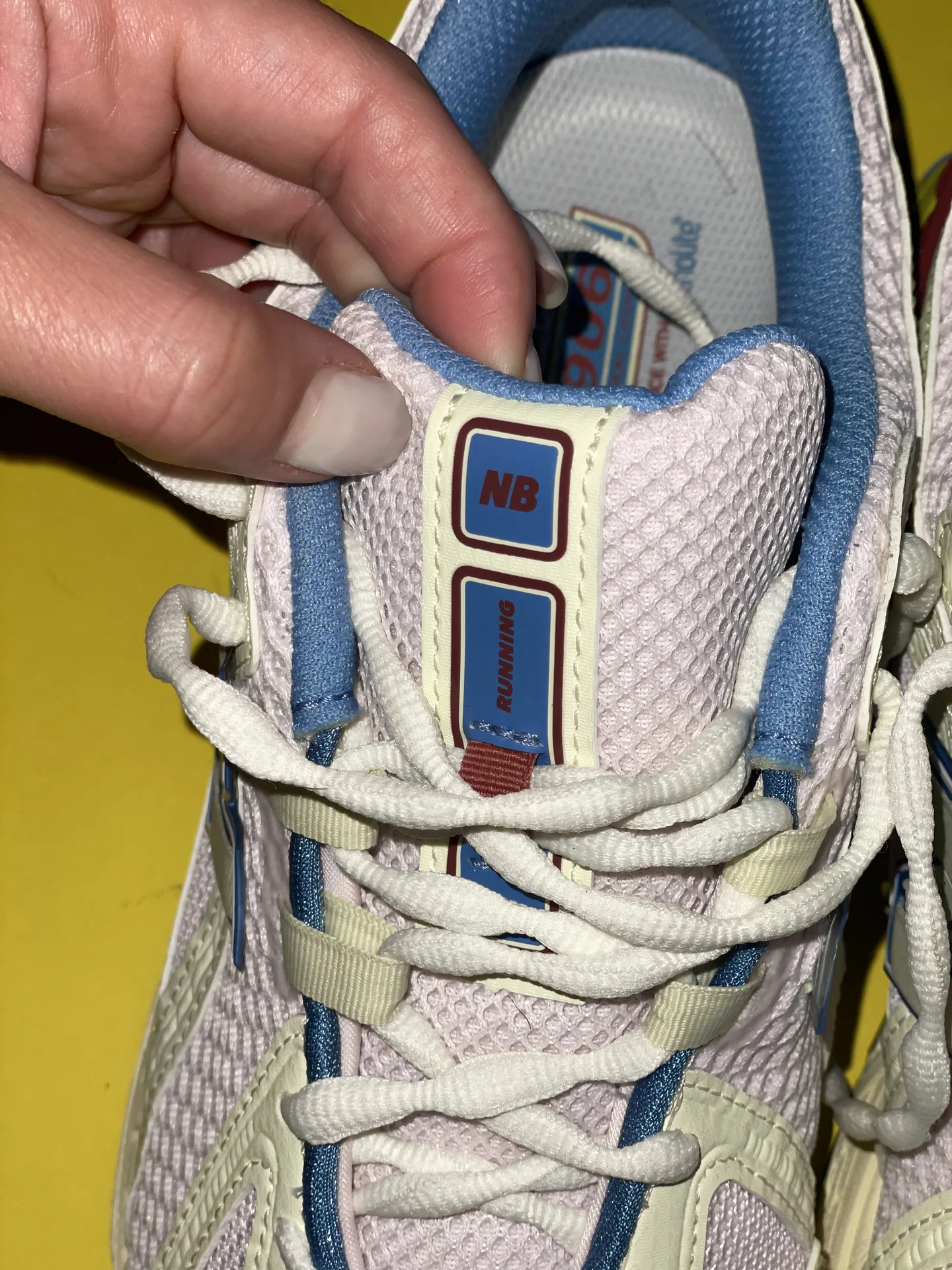 Мужские кроссовки New Balance 1906R - миниатюра 2