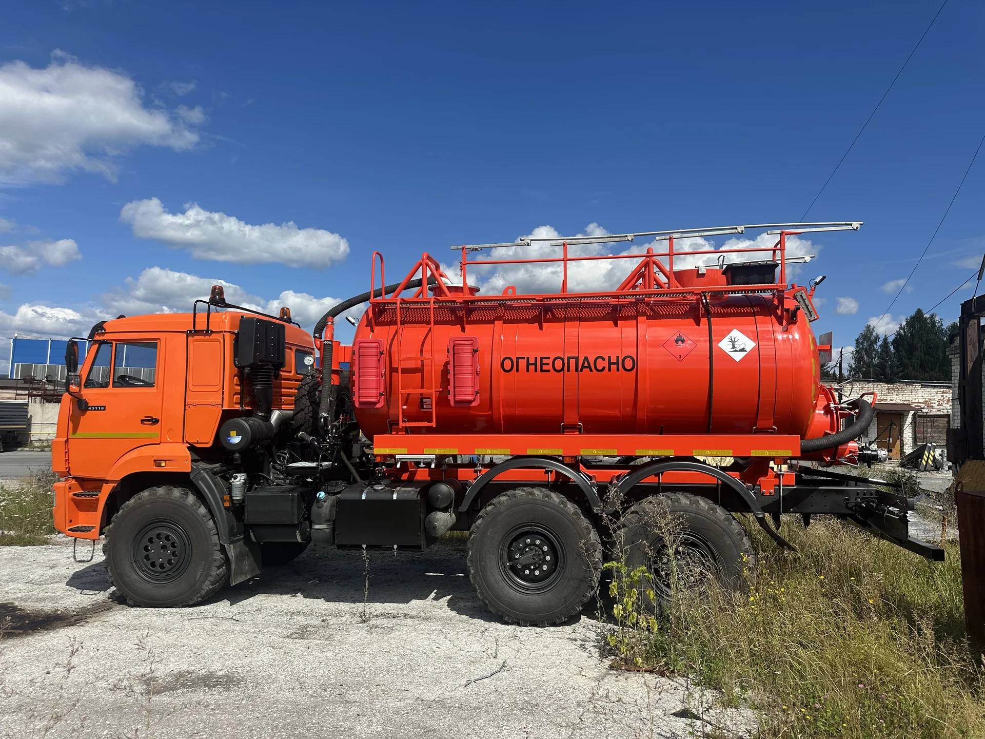 АКН-10 на шасси КАМАЗ 43118 - миниатюра 3