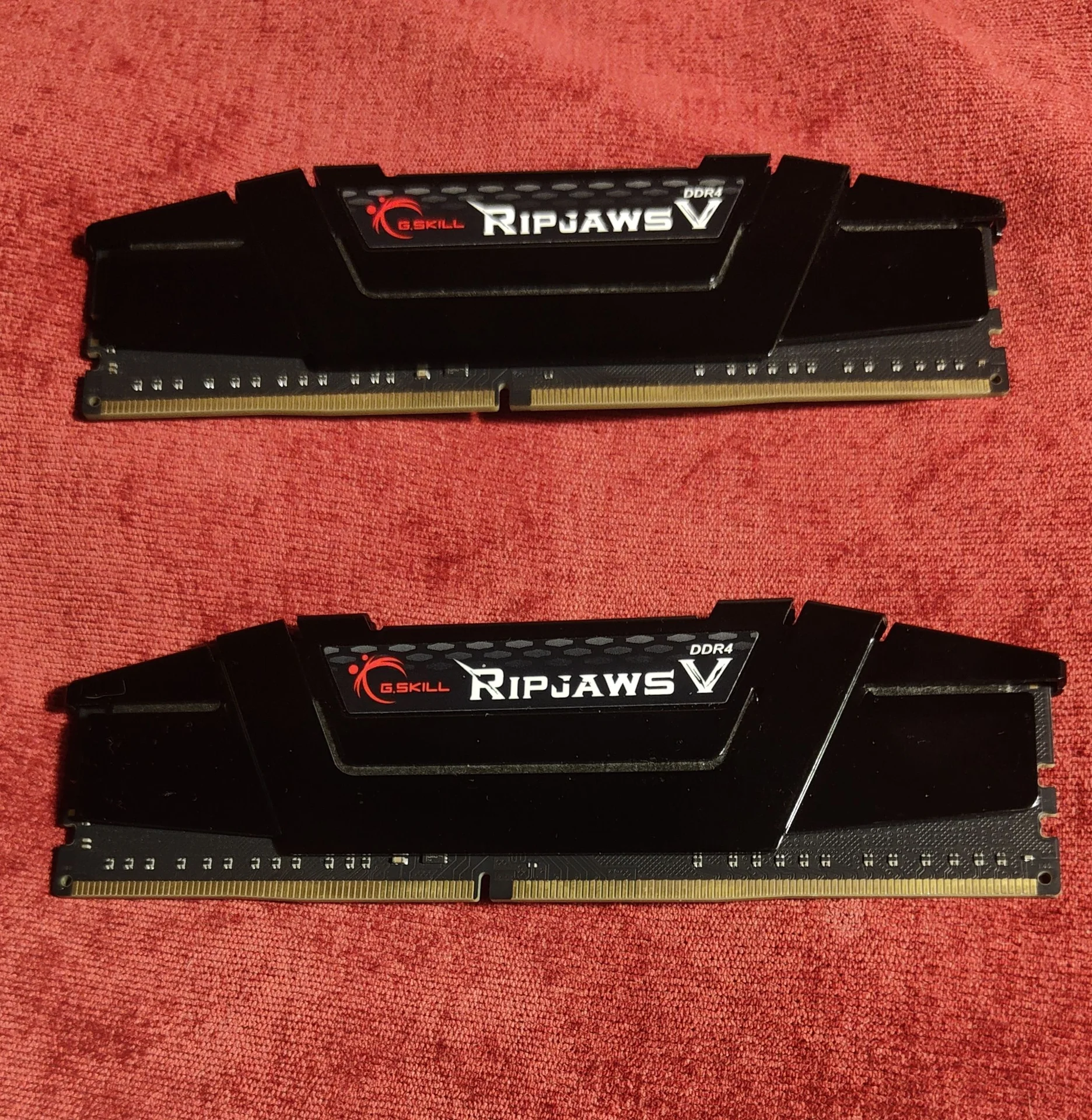 Ddr4 16gb g.skill ripjaws 3200 - изображение 1