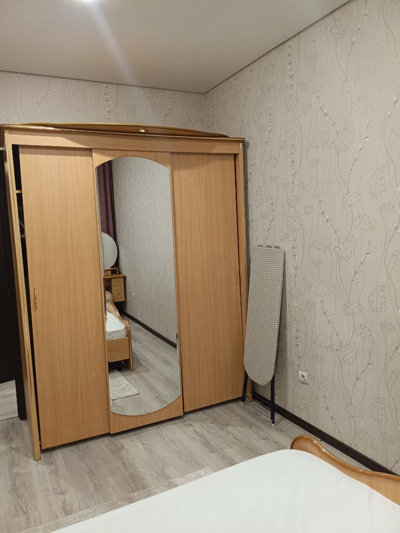 Сдам 2 комнатную квартиру - миниатюра 2