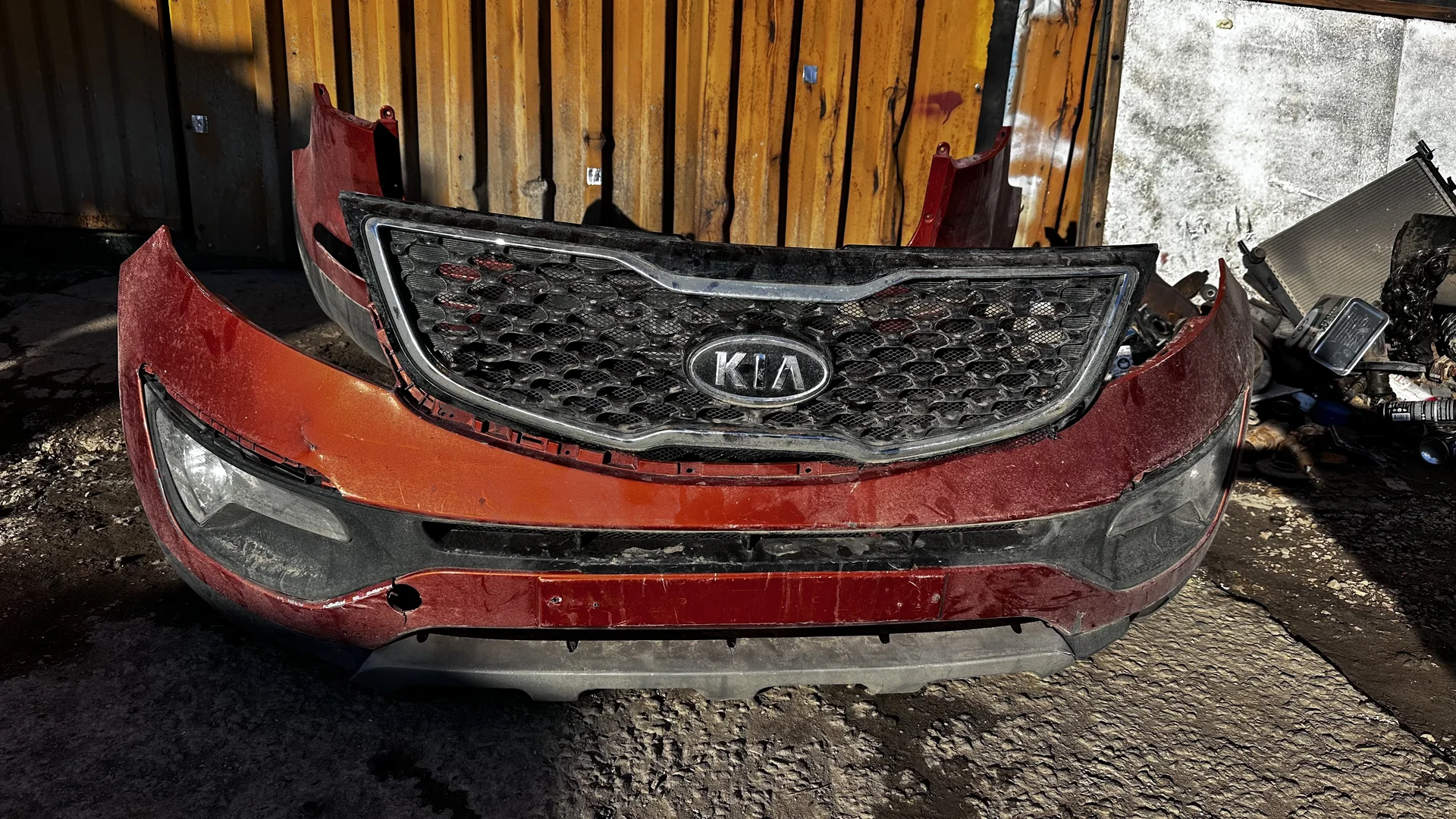 Бампер kia sportage - изображение 1