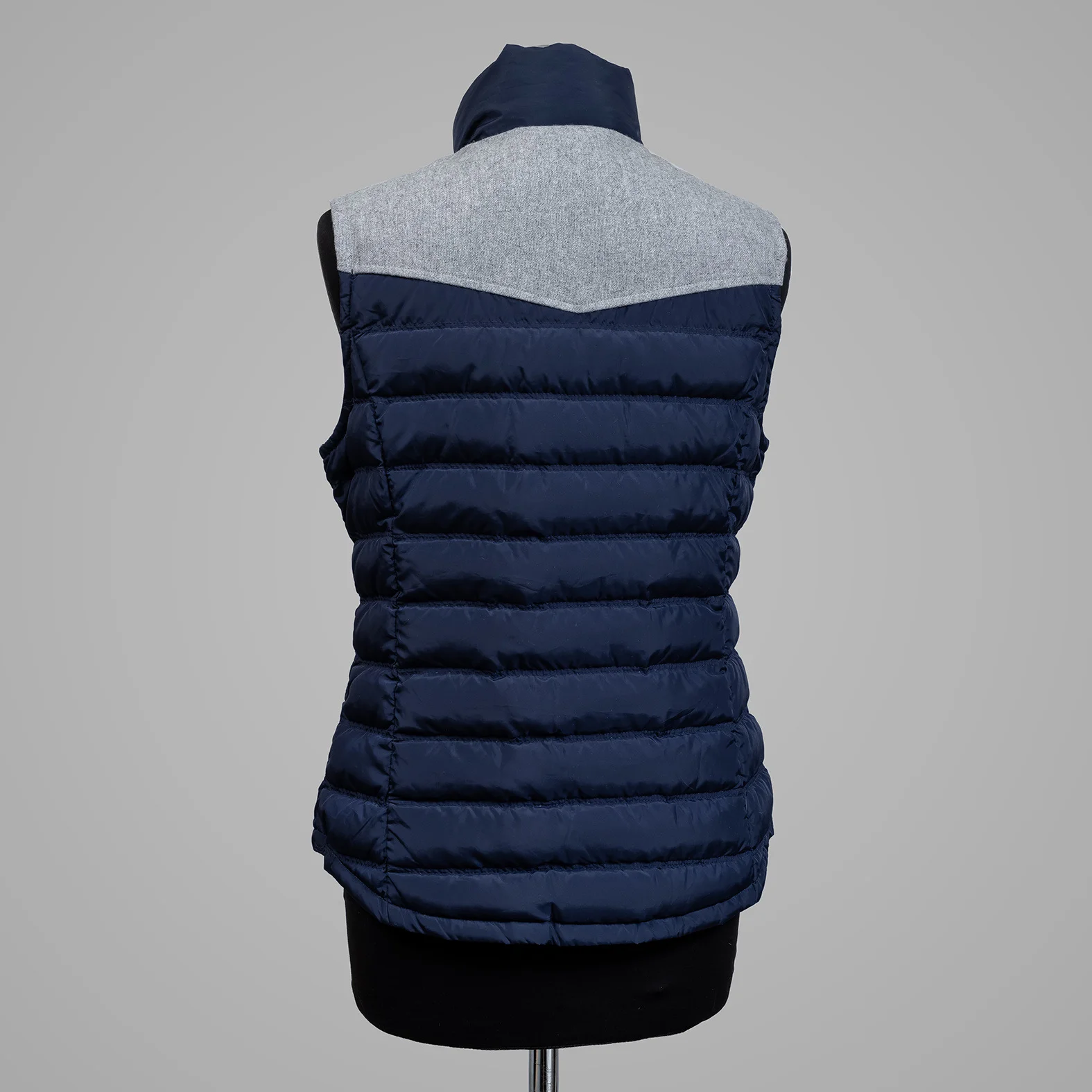 Tommy Hilfiger жилет оригинал 44 М - миниатюра 4