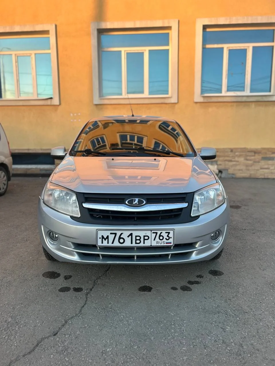 Lada Granta - изображение 1