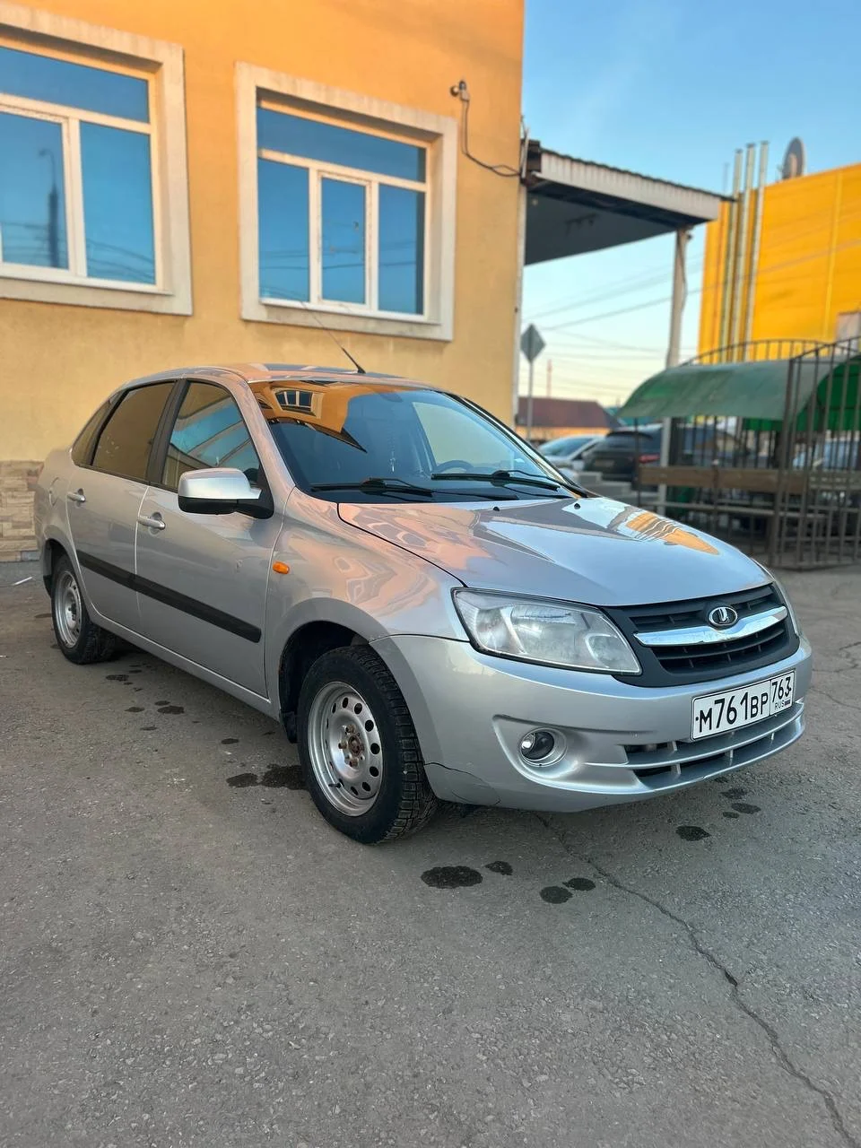 Lada Granta - миниатюра 2