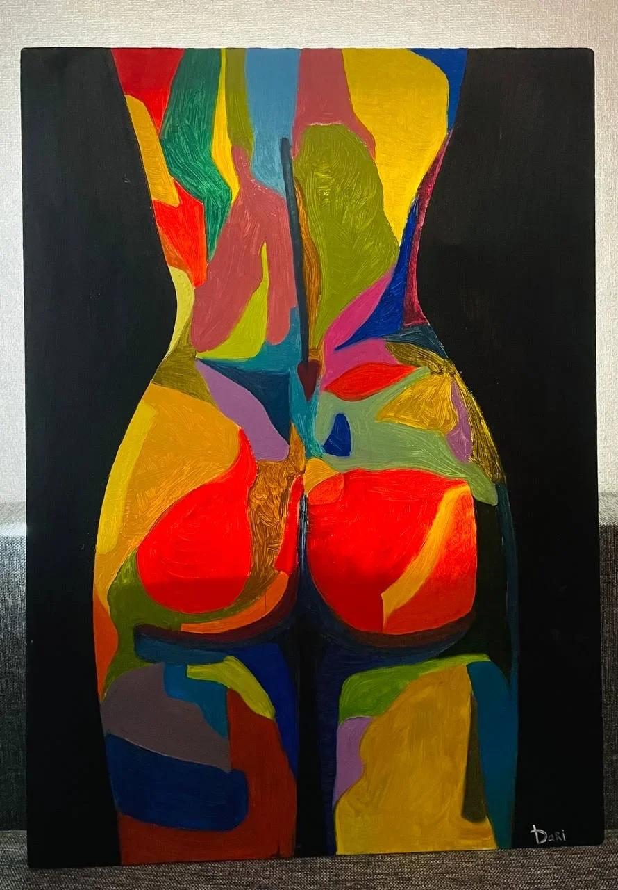 Яркая абстрактная картина маслом 70×50. Женская фигура в цвете