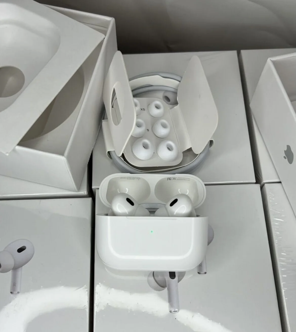 AirPods Pro 2 - изображение 1