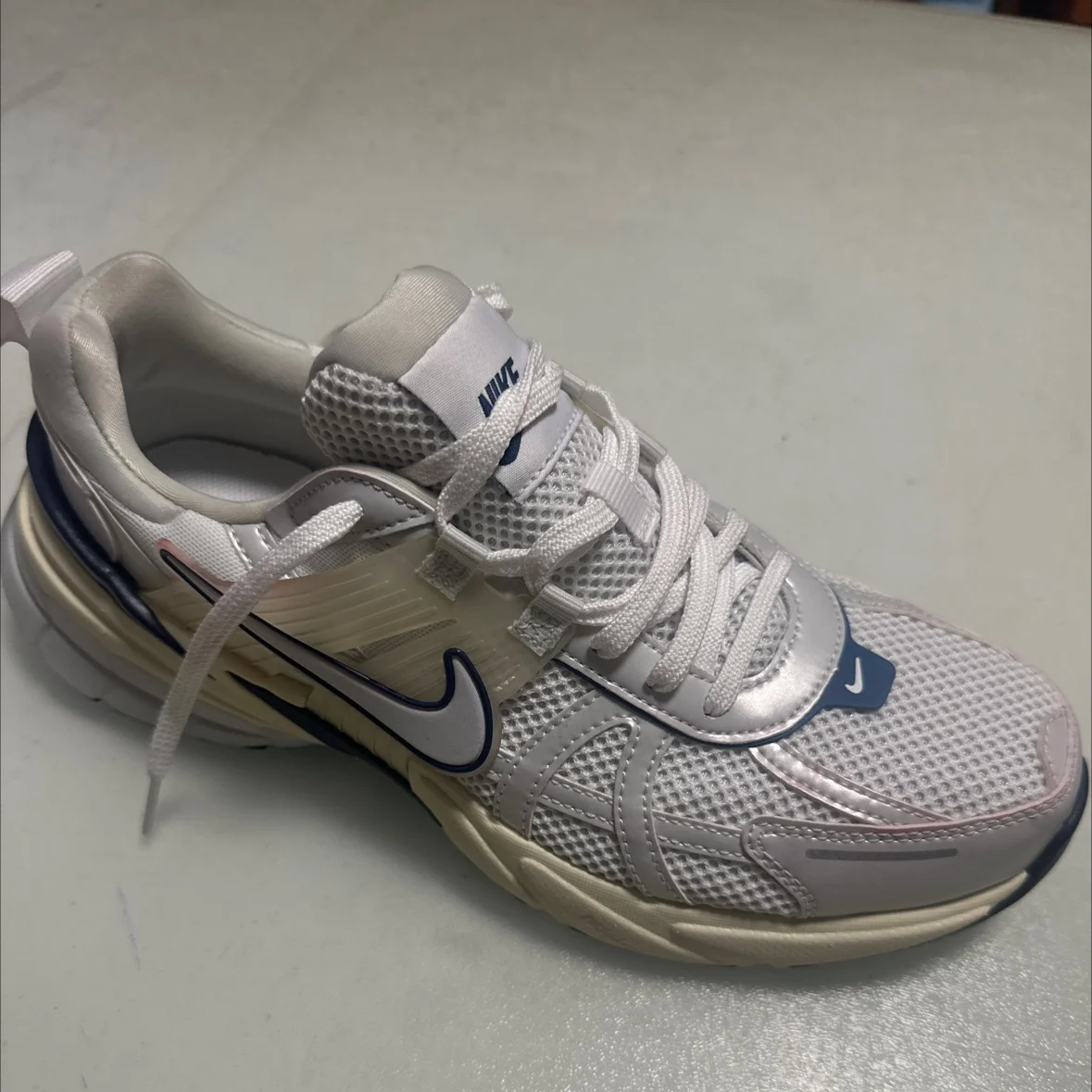 Кроссовки Nike