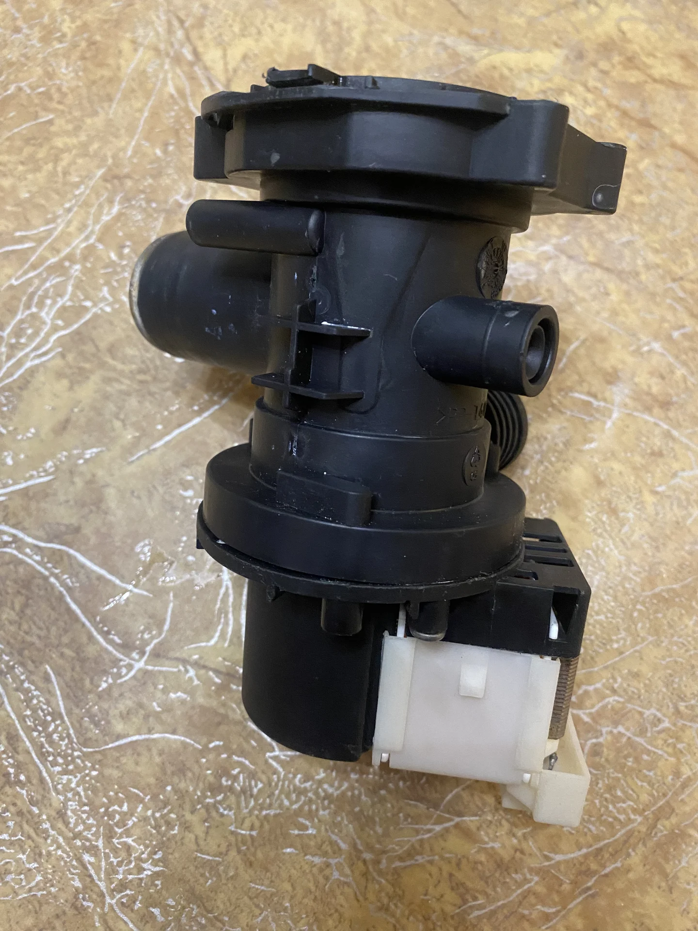 Сливной насос-помпа Аристон AVSL 129 R - изображение 1
