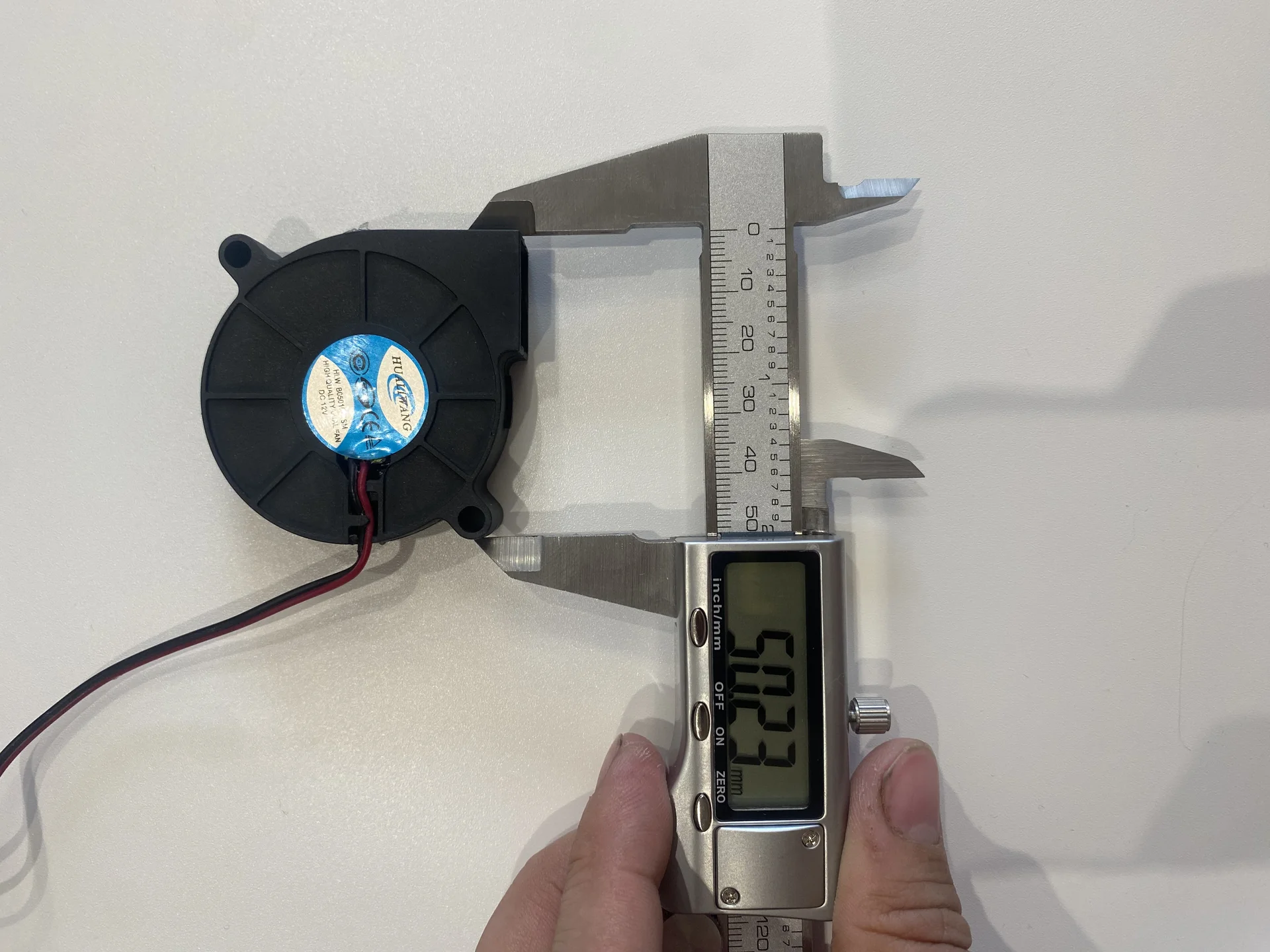 Вентилятор HUALIWANG DC 12V - миниатюра 3