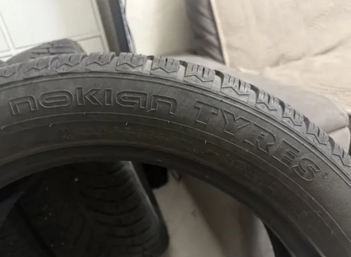 Nokian tyres WR SUV 4 225/55 R19 - миниатюра 2
