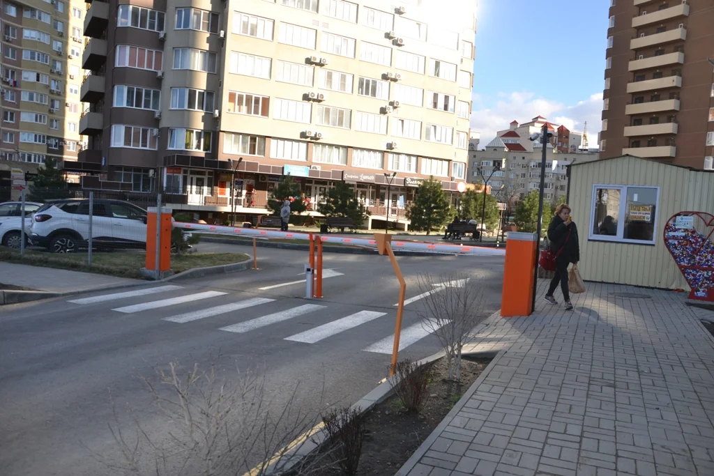 Продам Срочно квартиру-Элитный ЖК-Анапа-цена 7 900 000 руб-очень хороший торг на месте - миниатюра 4