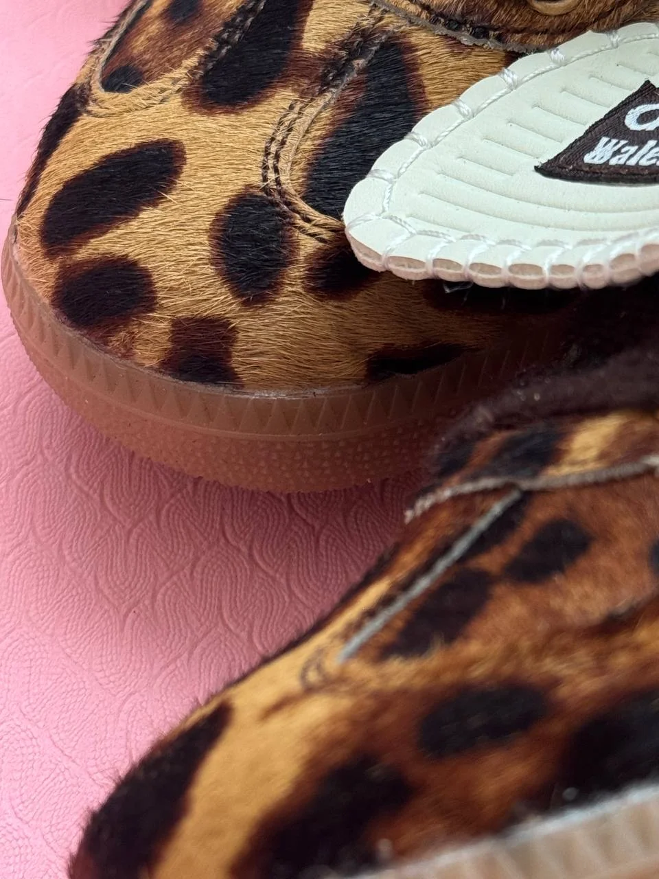 Кроссовки adidas Леопардовые - миниатюра 2