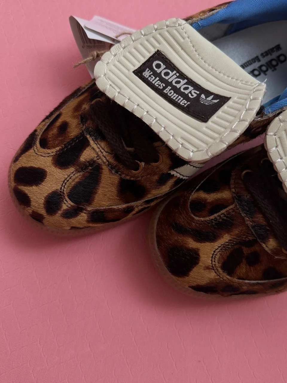 Кроссовки adidas Леопардовые - миниатюра 6