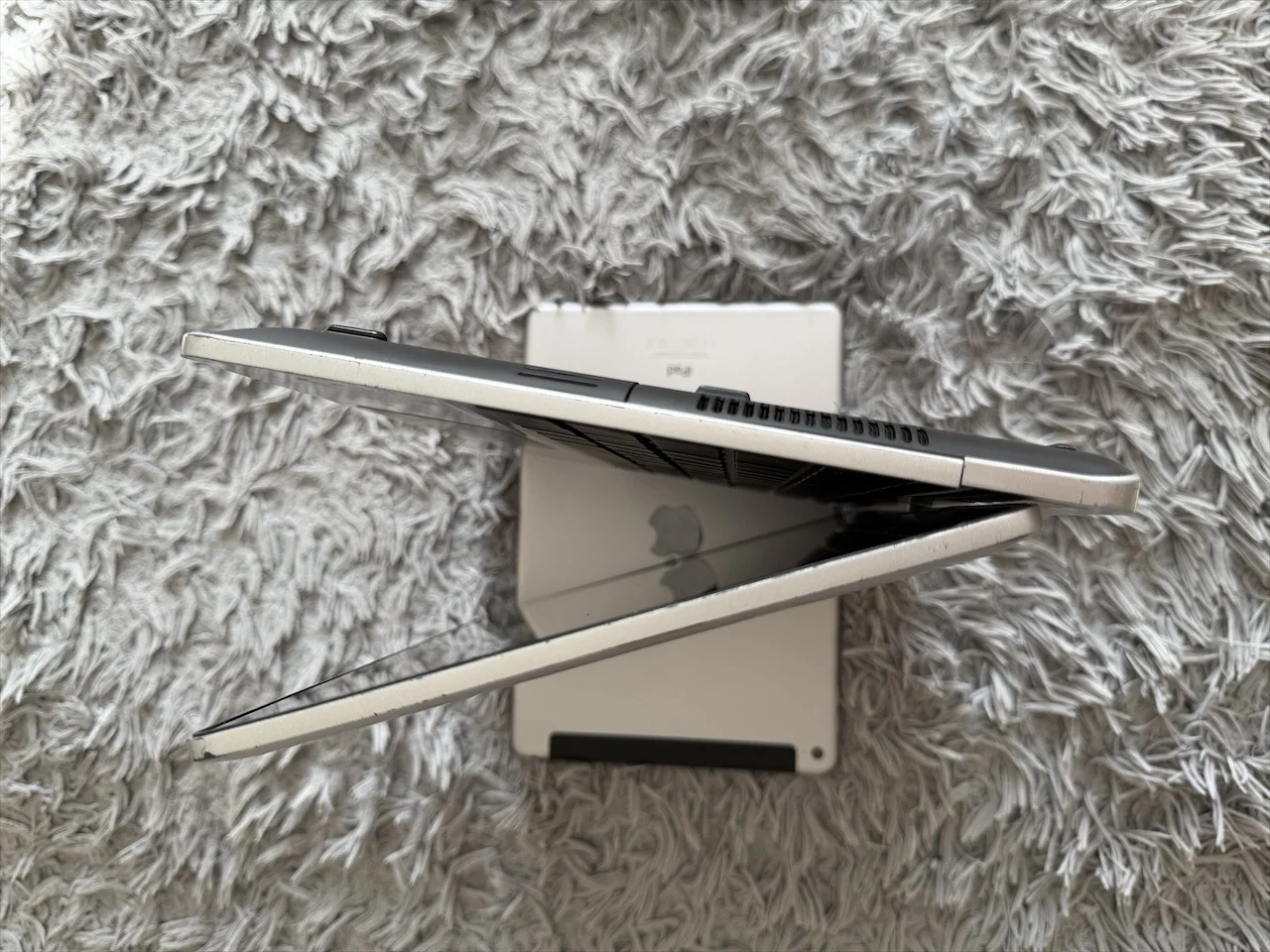 Ноутбук HP EliteBook Revolve 810 - миниатюра 9
