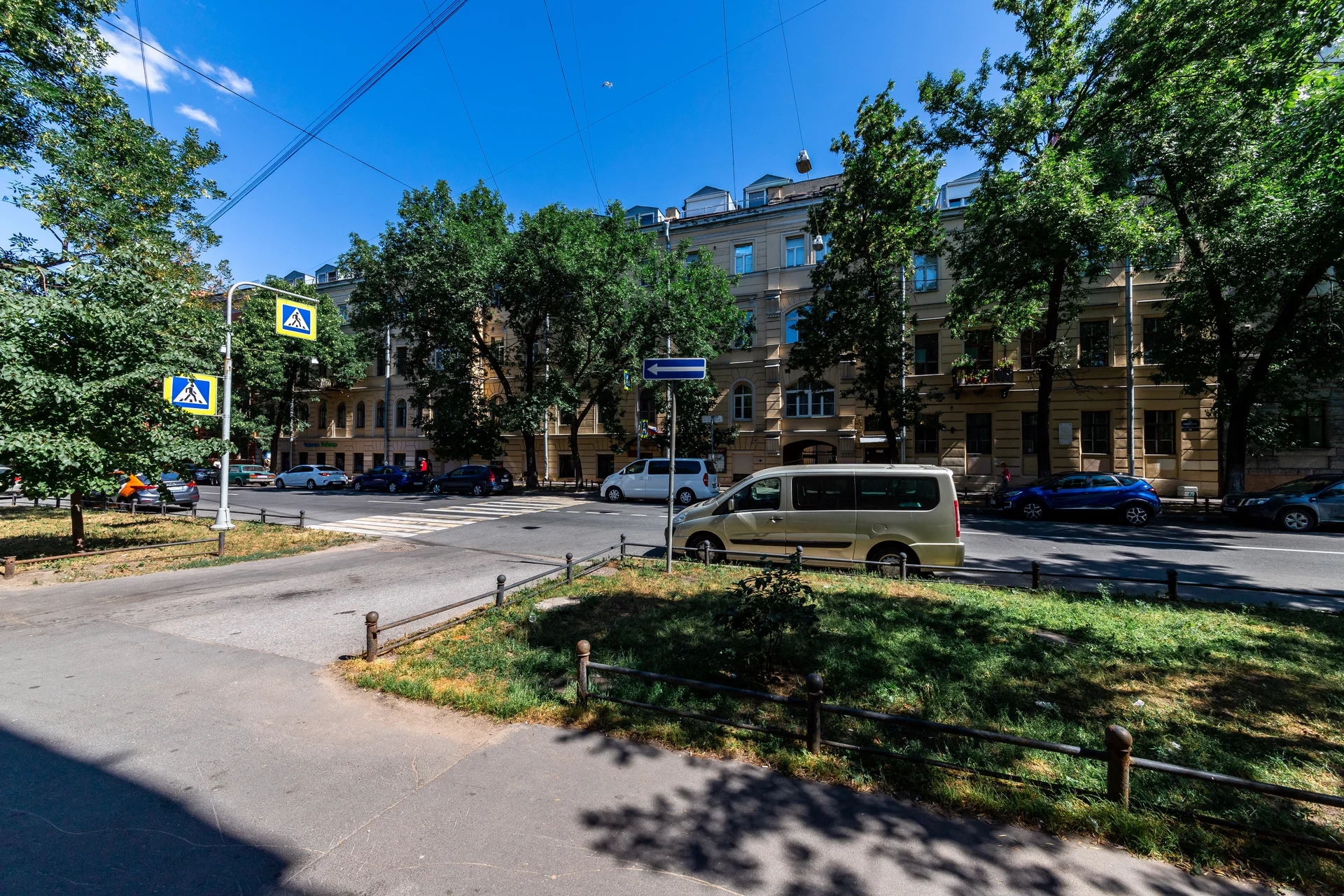 Студия на Васильевском острове - миниатюра 15