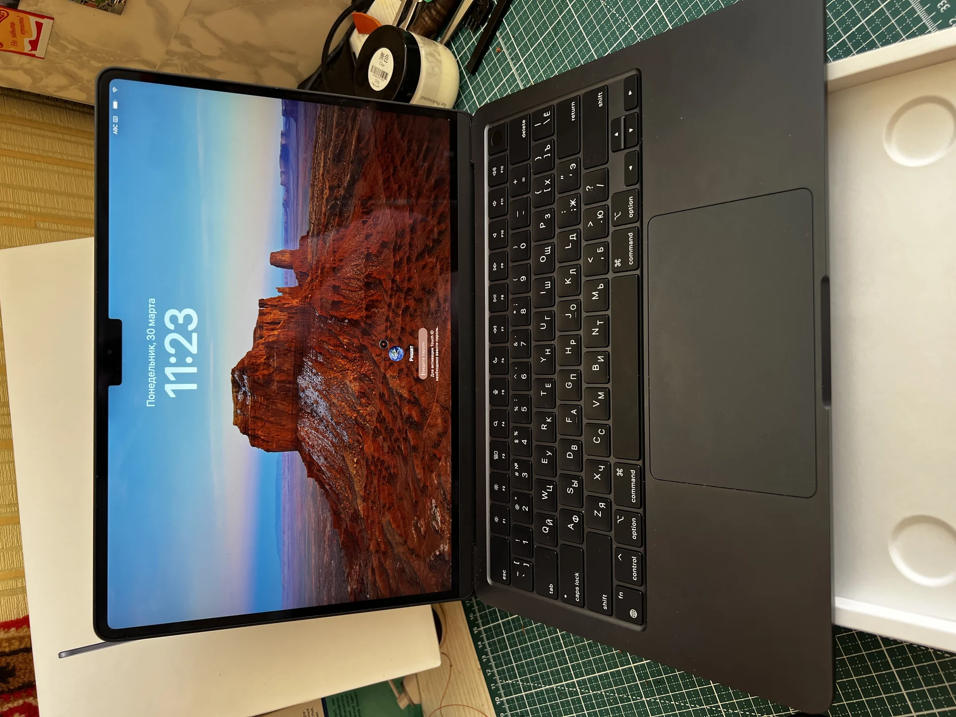 MacBook Air 13 M2 16/256 gb