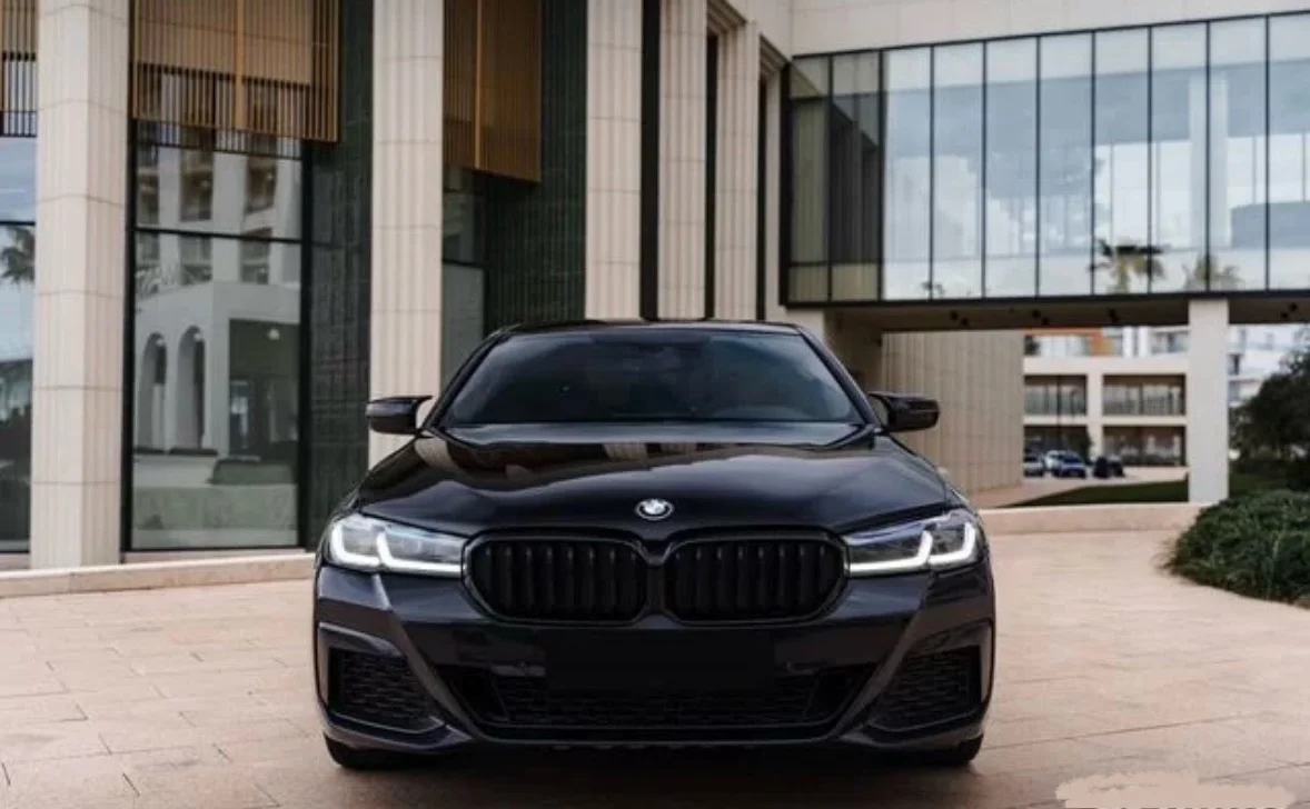 Аренда автомобиля BMW 5 G30 M Sport LCI - миниатюра 2