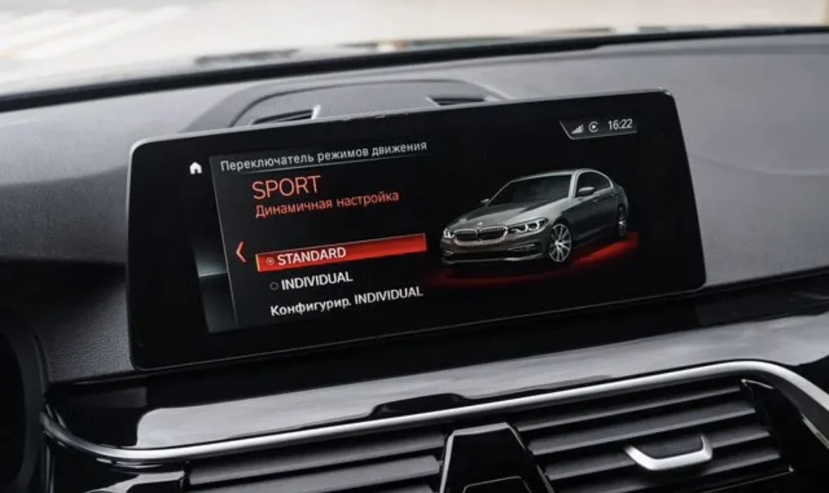 Аренда автомобиля BMW 5 G30 M Sport LCI - миниатюра 9