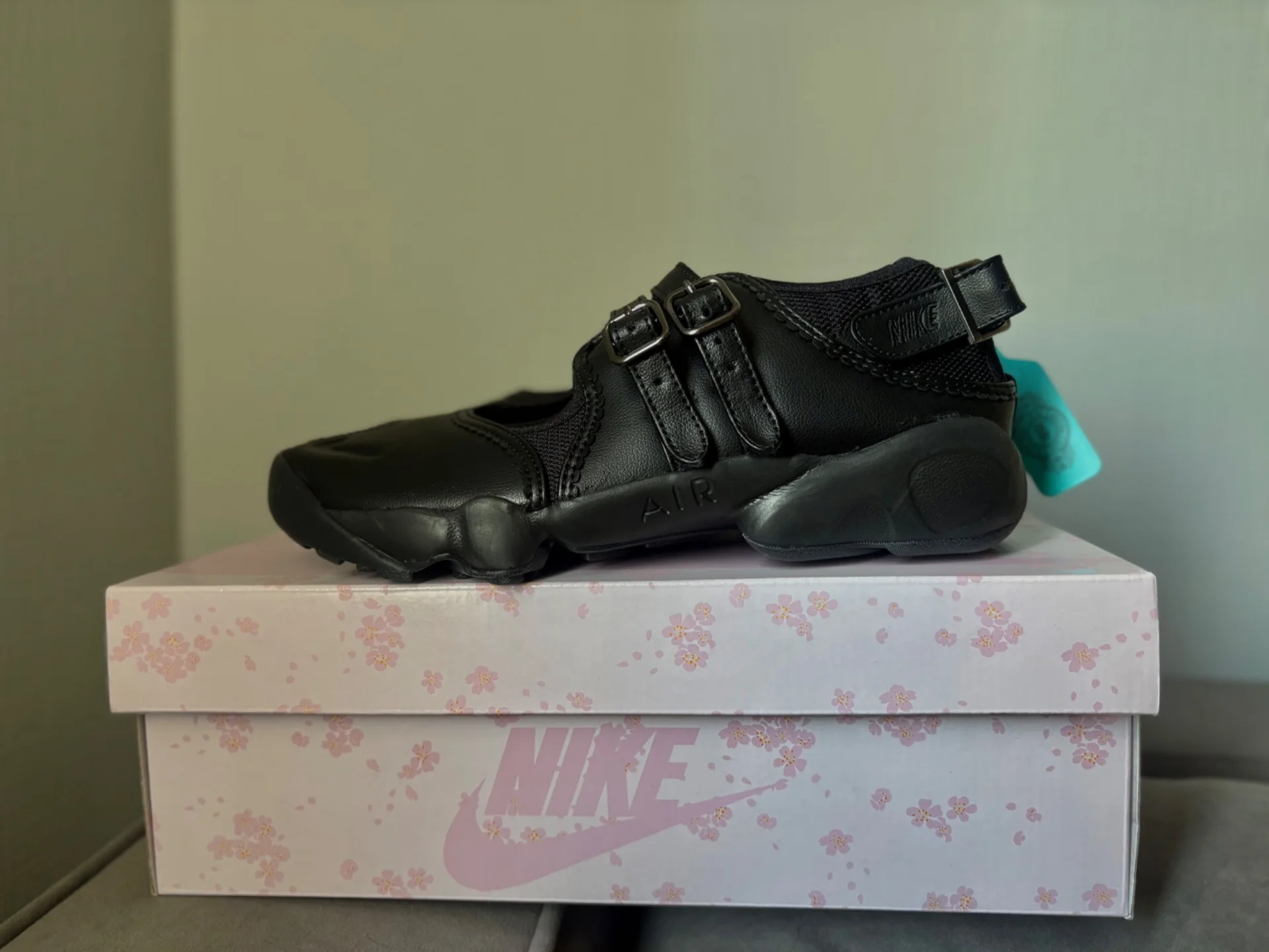 NIKE AIR RIFT - миниатюра 2