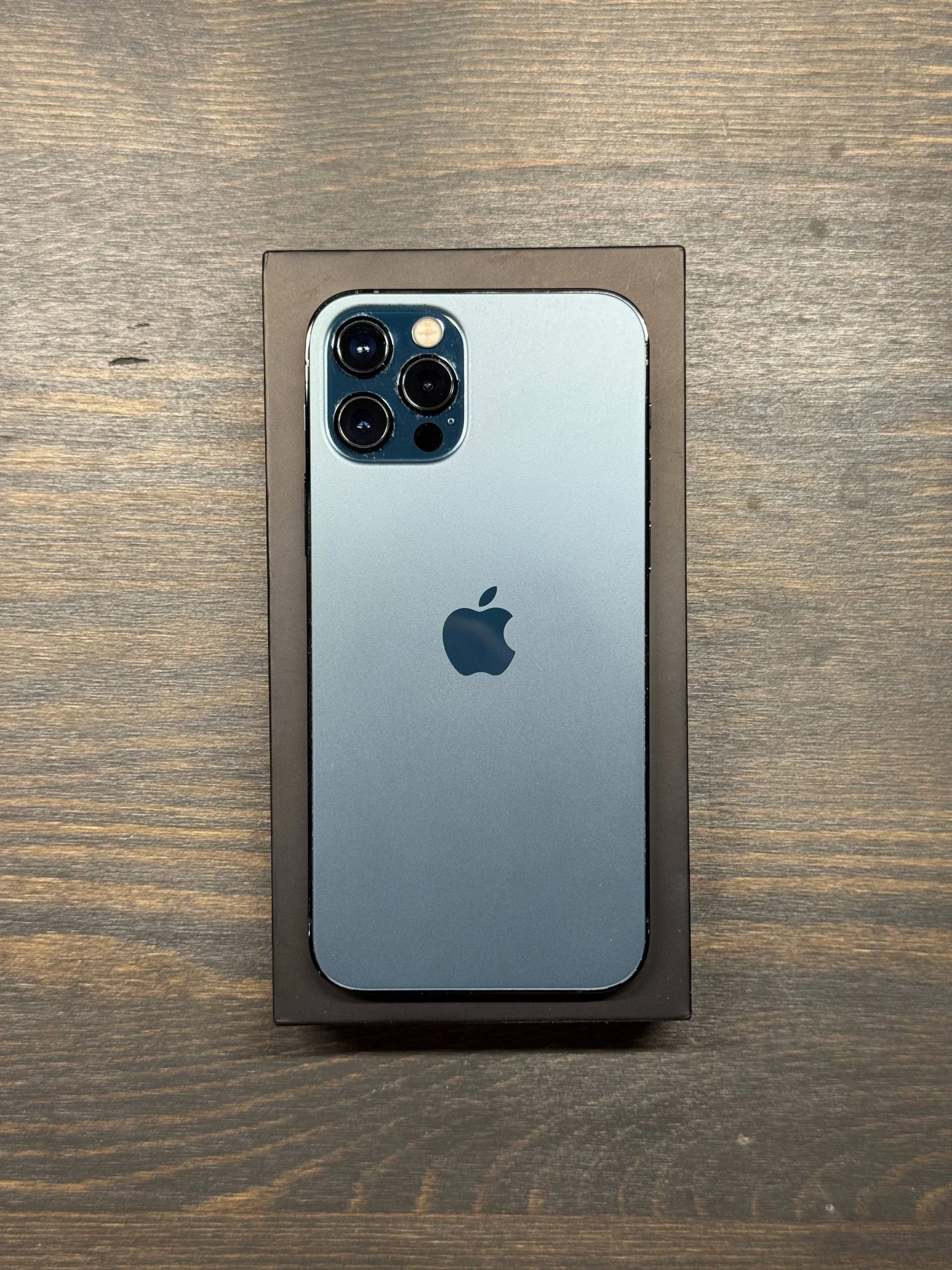 iPhone 12 Pro - миниатюра 4
