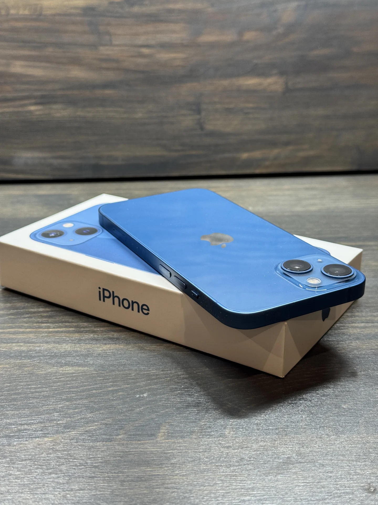 iPhone 13 128gb - миниатюра 3