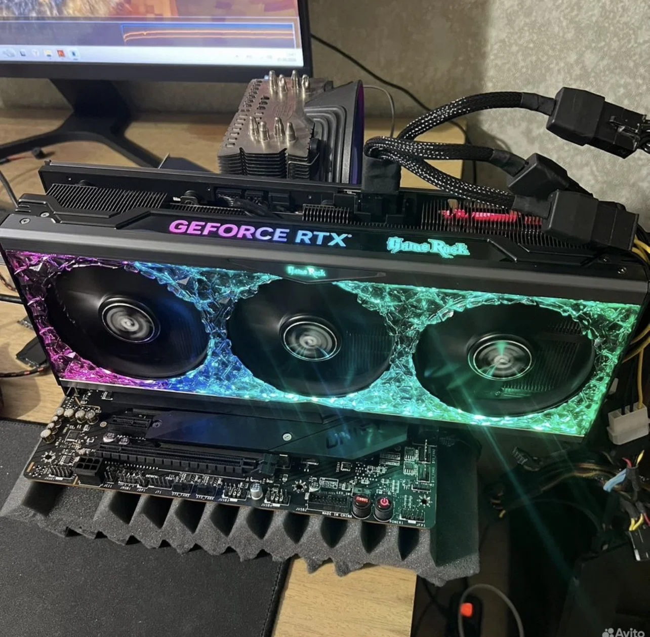 Palit RTX 4080 GameRock OC 16GB - миниатюра 2
