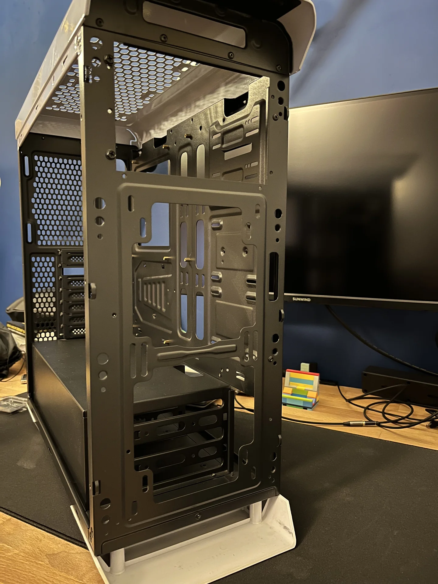 Корпус для пк AeroCool - миниатюра 4