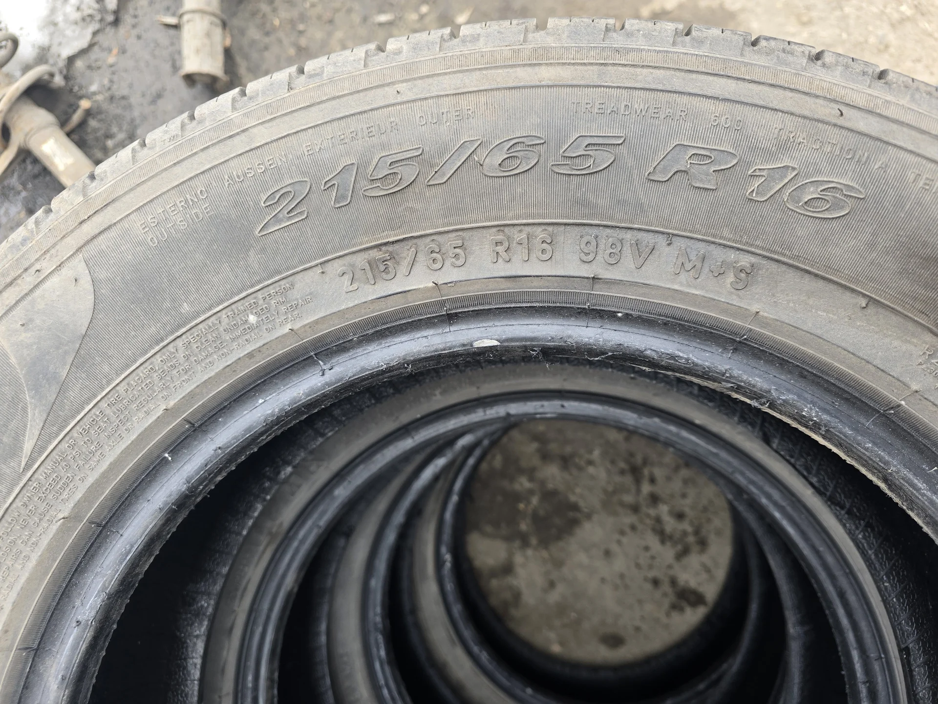 Летняя резина pirelli scorpion verde R16/215/65 - миниатюра 2