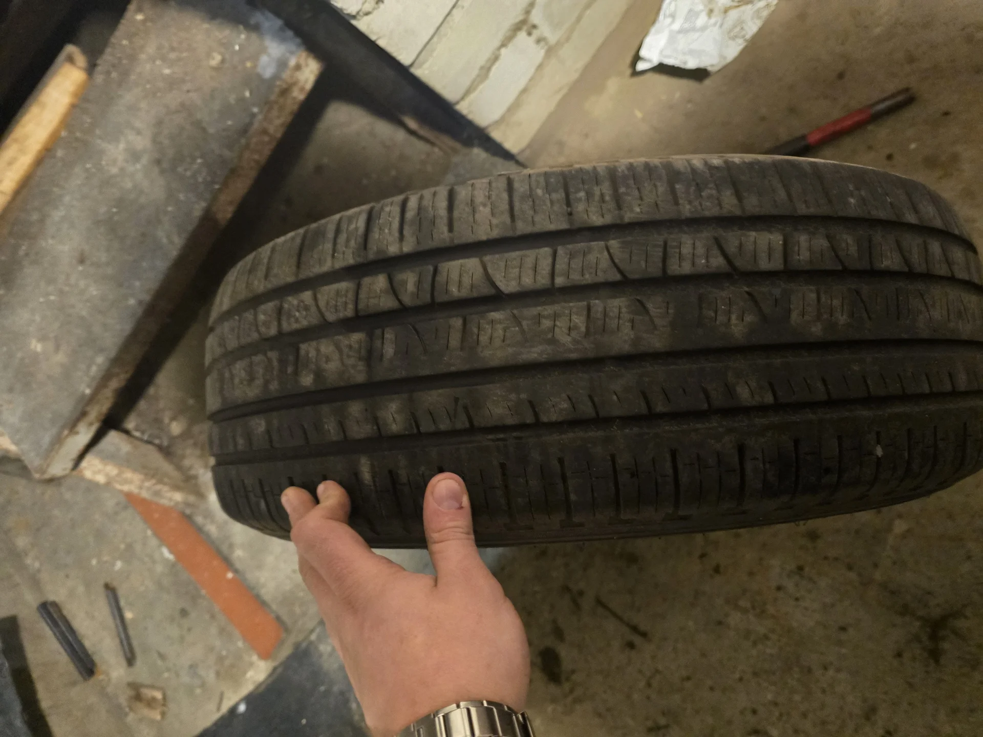 Летняя резина pirelli scorpion verde R16/215/65 - миниатюра 3