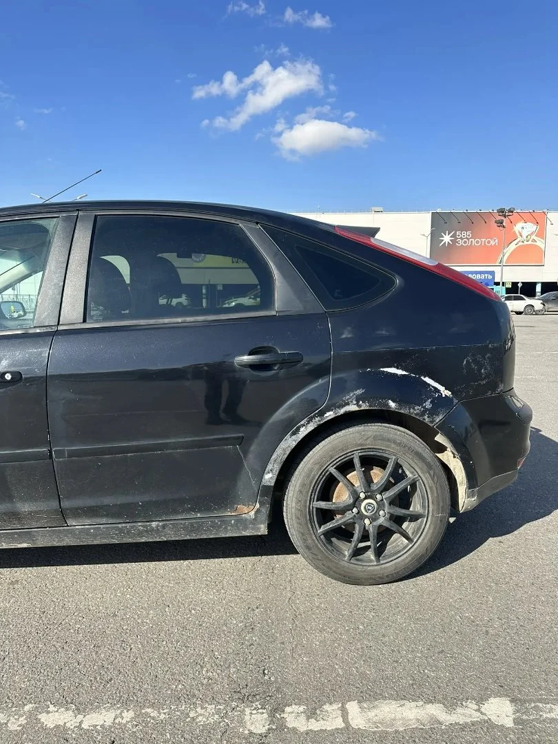 Ford Focus 2005 г. - миниатюра 8