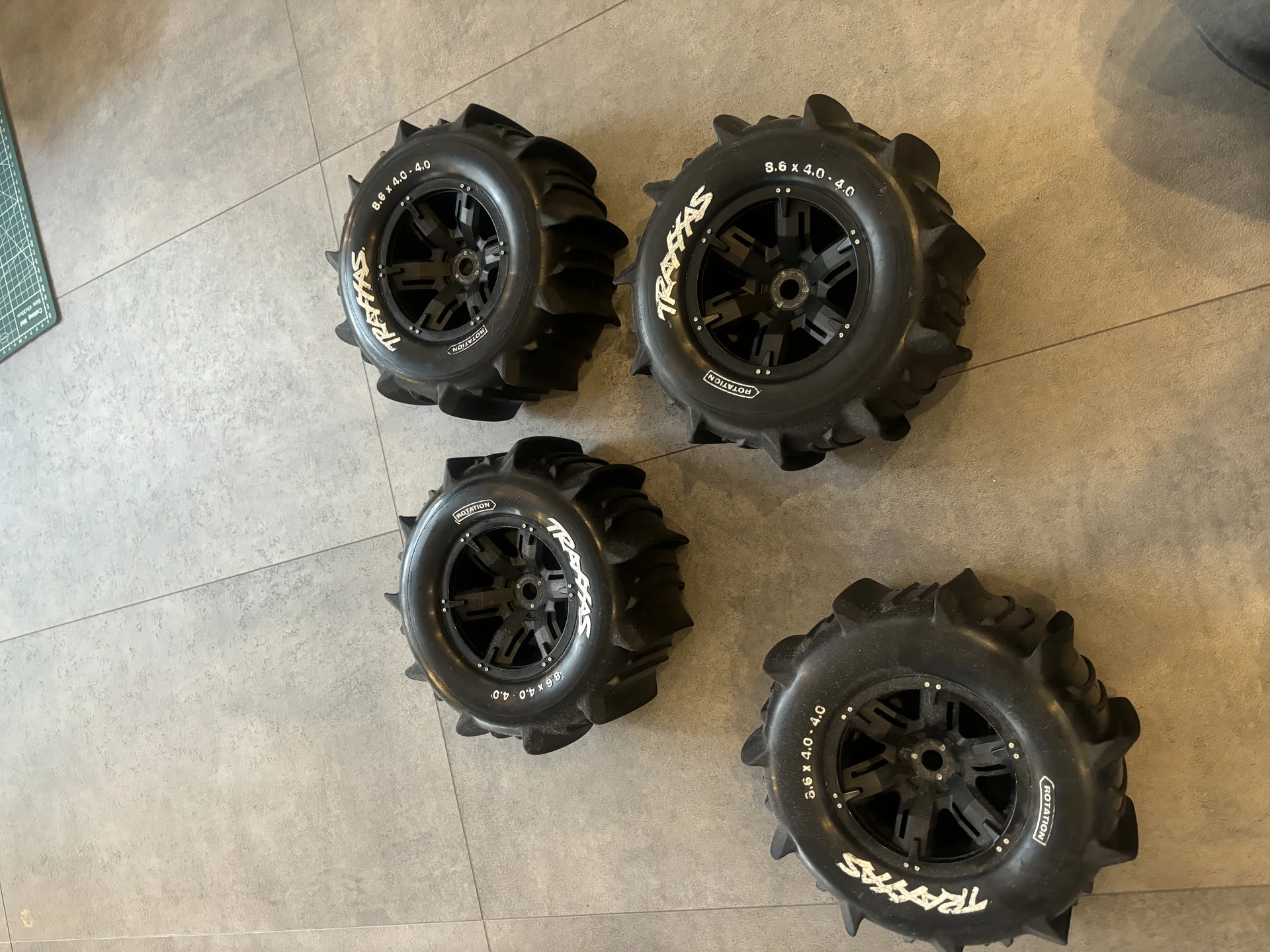 Колёса лопатки для traxxas xrt/xmaxx - изображение 1