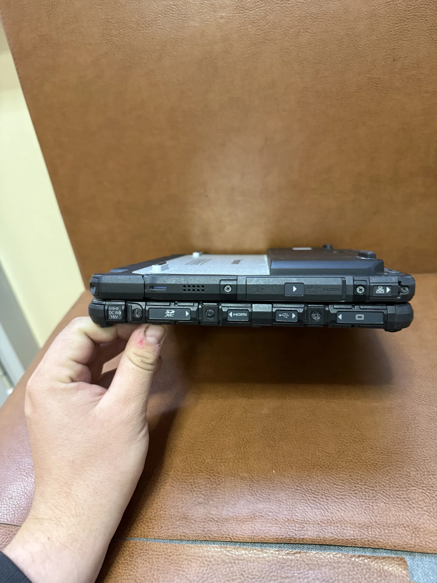Защищенный Panasonic cf-20 mk1 LTE - миниатюра 3