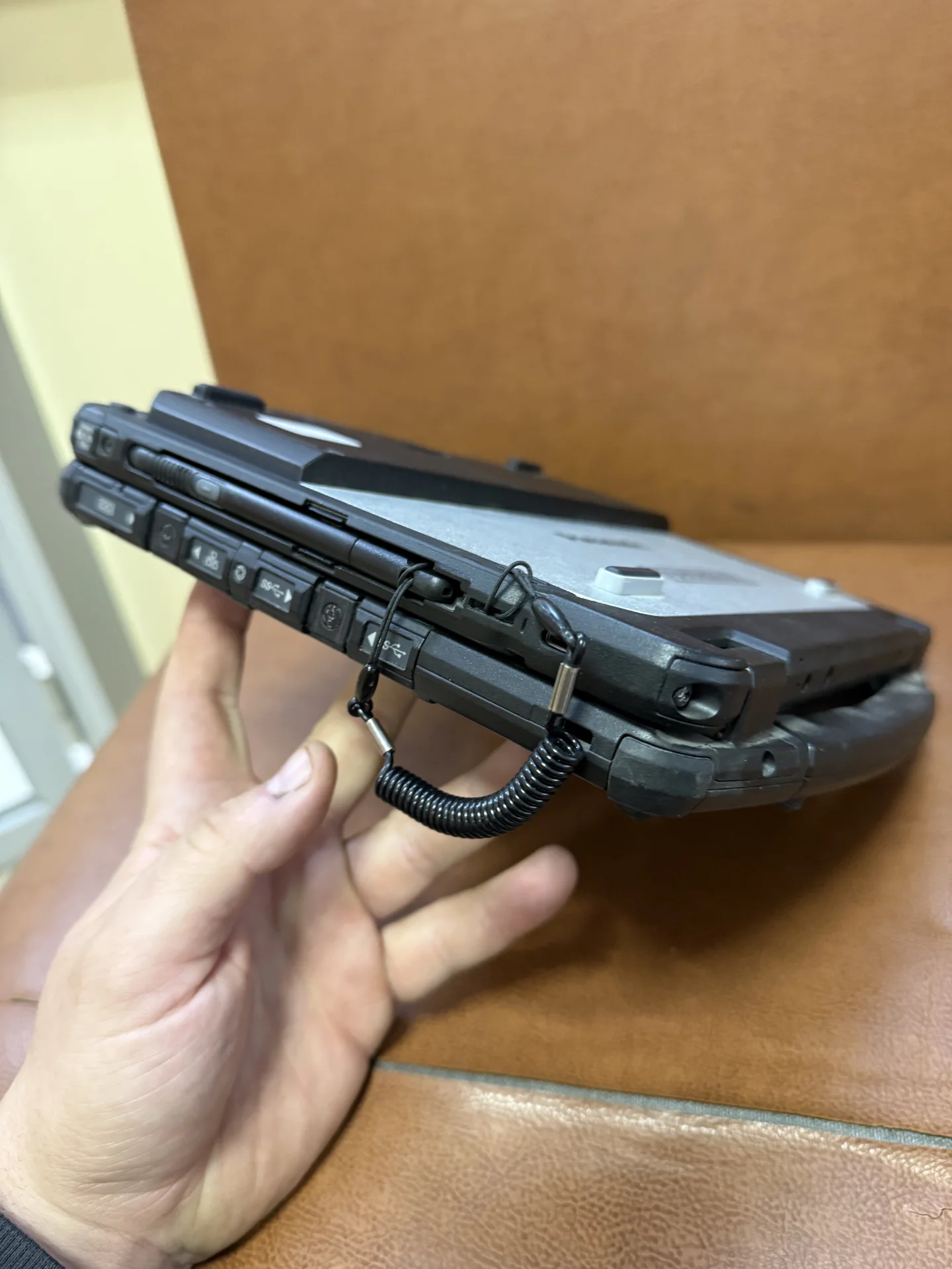 Защищенный Panasonic cf-20 mk1 LTE - миниатюра 4