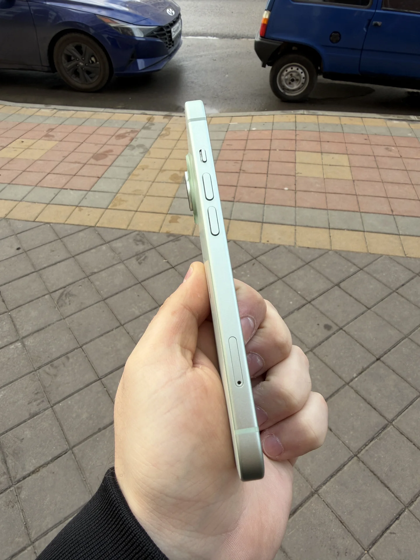 iPhone 15 128GB Green Оригинал - миниатюра 5