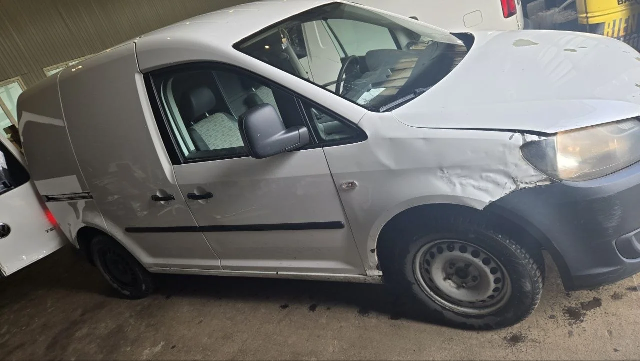 Volkswagen Caddy - миниатюра 2
