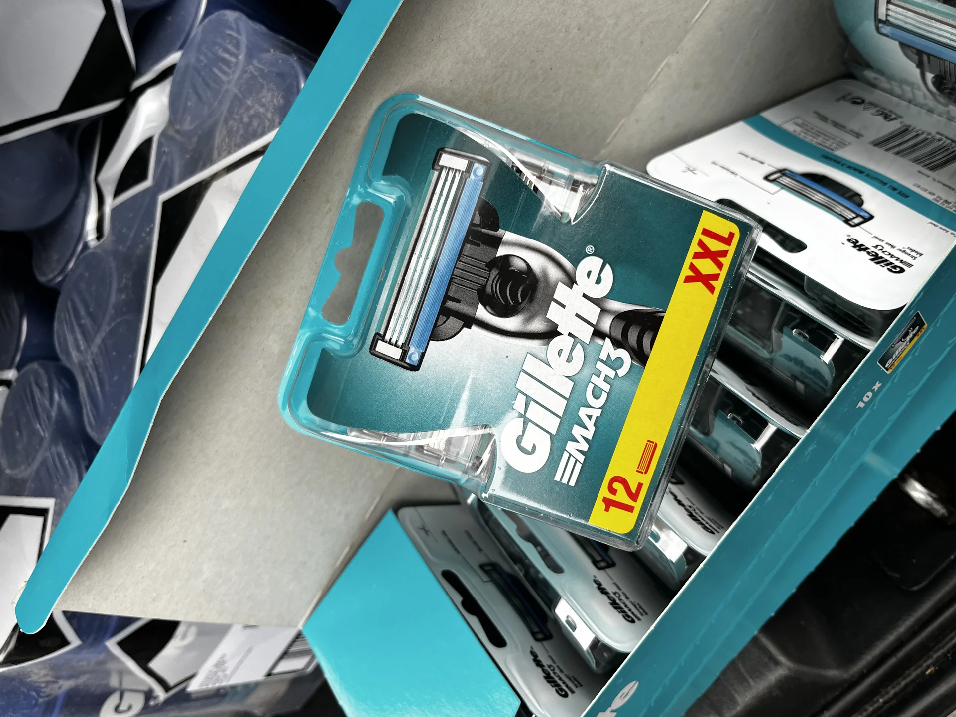 Gillette - миниатюра 17