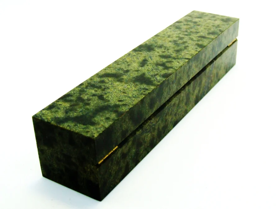 Футляр - Хьюмидор (Humidor) для сигар. Чистый Вердантит. - миниатюра 3
