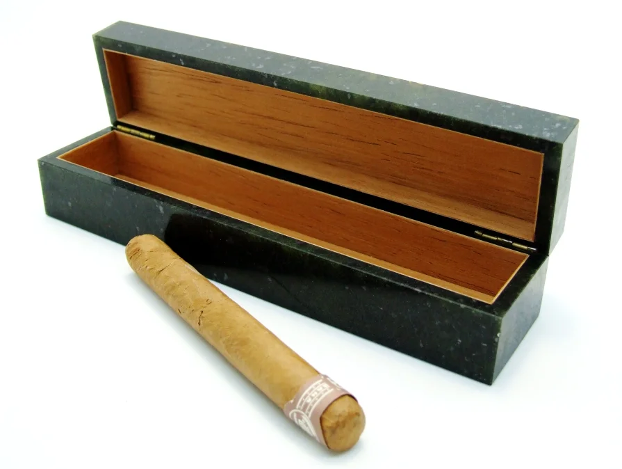 Футляр - Хьюмидор (Humidor) для сигары. Тигровое Железо. - миниатюра 3