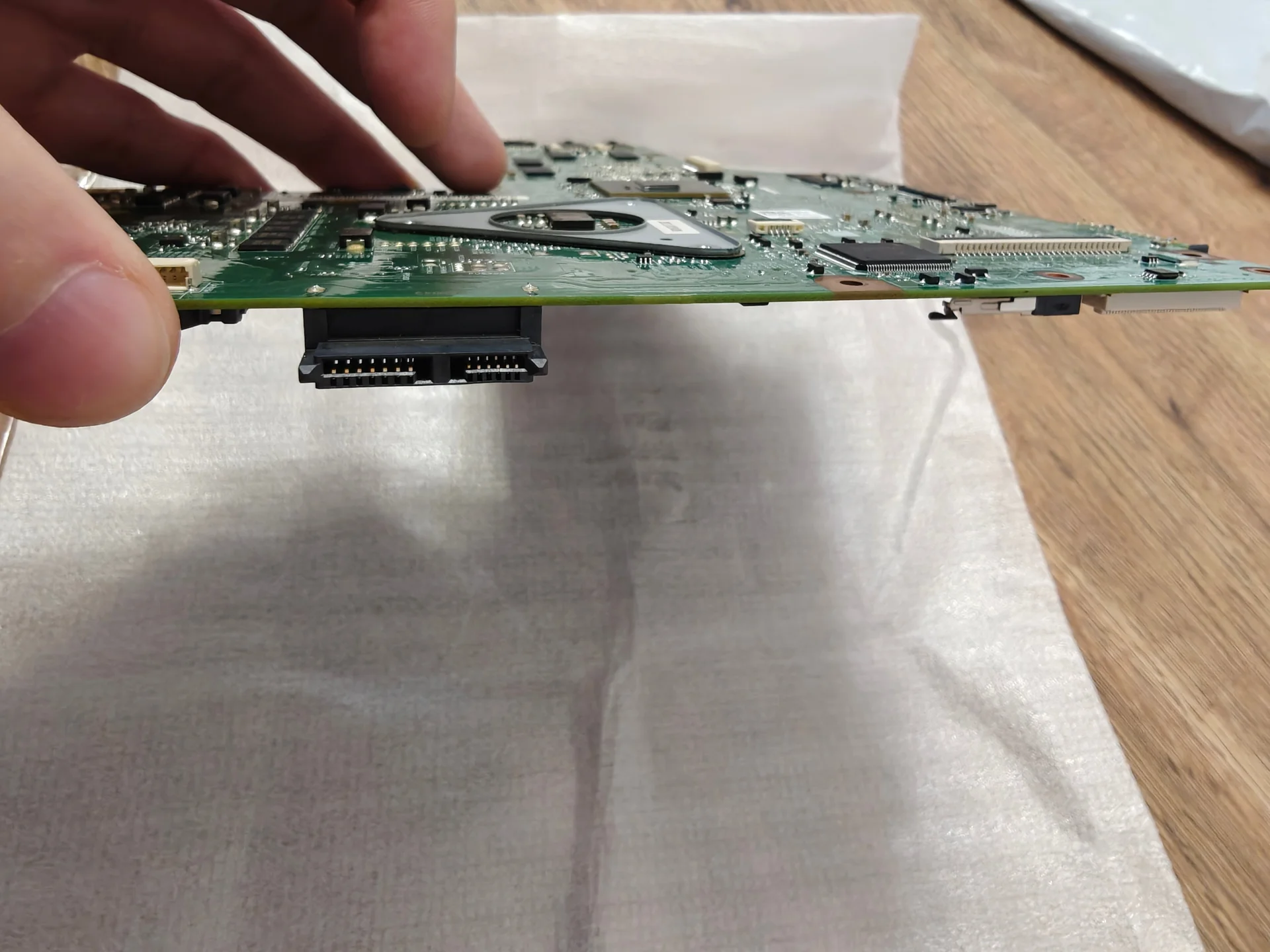 Материнская плата для dell Inspiron n5010 - миниатюра 8