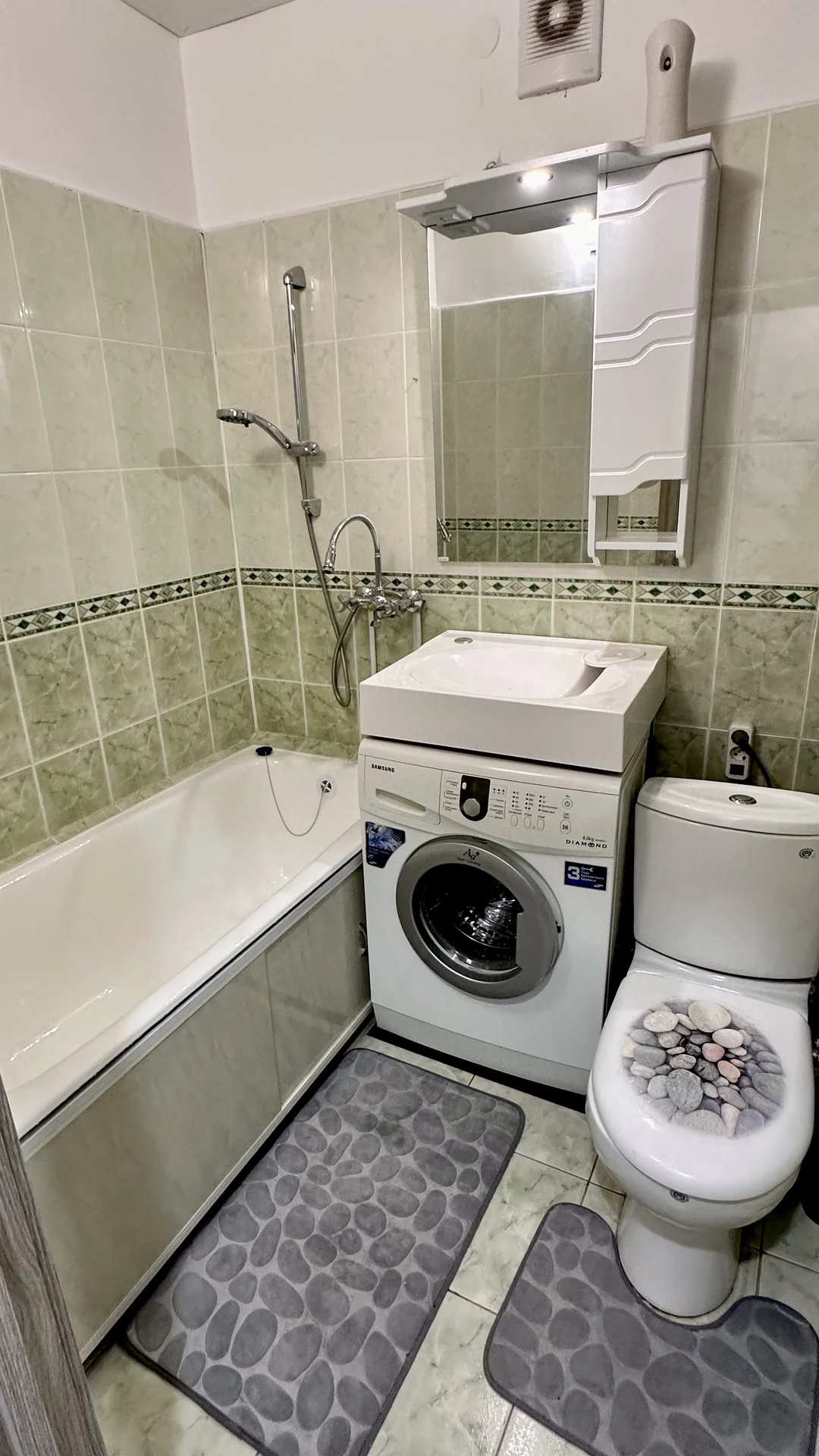 1-к. квартира, 33 м², 1 кровать и диван - миниатюра 8