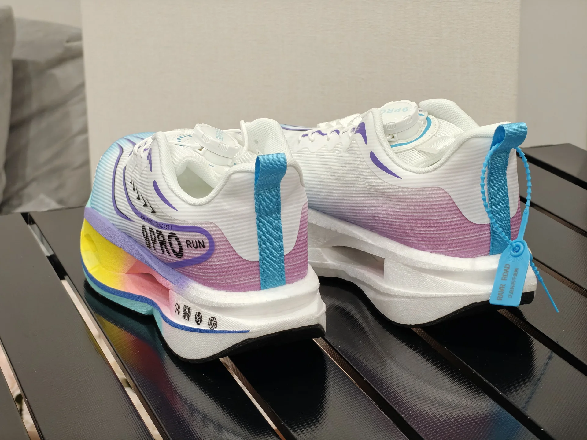 Кроссовки Asics Poizon - миниатюра 2
