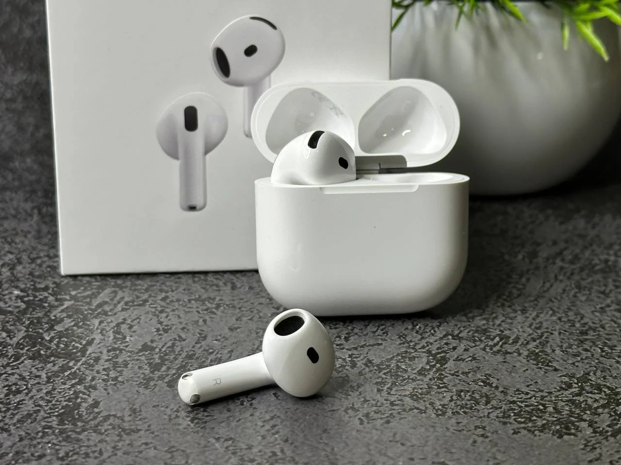 AirPods 4 (Гарантия+Доставка) - миниатюра 2
