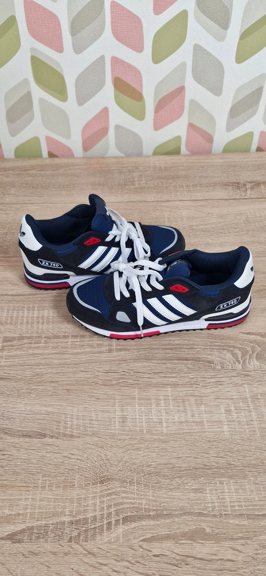 Adidas ZX 750 ,стильные кроссовки в синем/белом - миниатюра 2