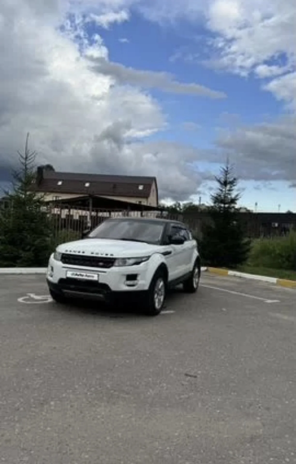 Land Rover Range Rover Evoque 2.0 AT, 2014, 211 88 - миниатюра 3