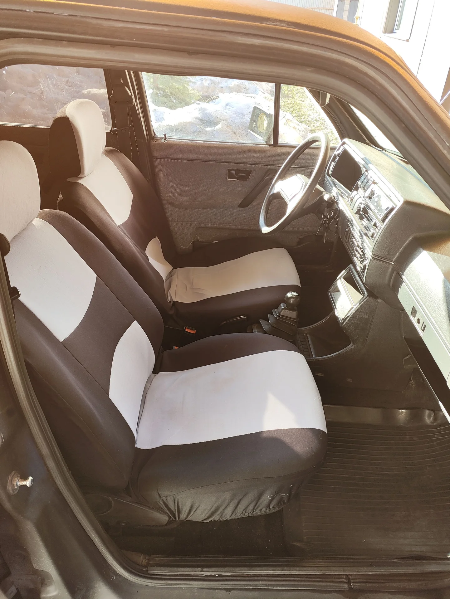 Volkswagen Jetta, 1987 - миниатюра 12