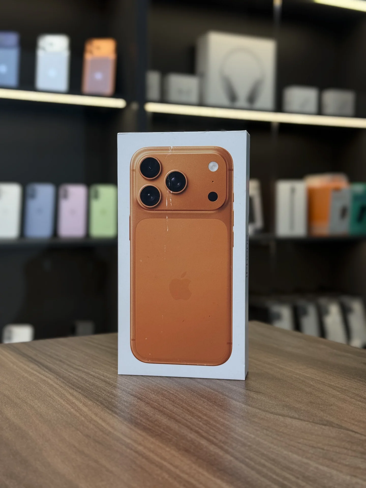 iPhone 17 Pro 256gb Cosmic Orange (eSIM) - изображение 1